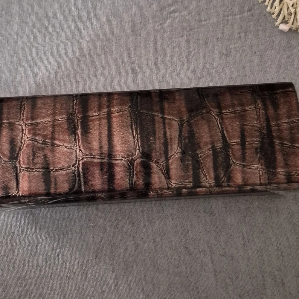 Foster Grant Colorcad Brown Croco Embossed Protective Hard Cover Case NEW